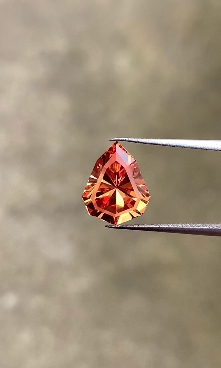 ᴬᵀᵞᴾᴵᶜᴬᴸ ORANGE SAPPHIRE 5.01ct 🌱