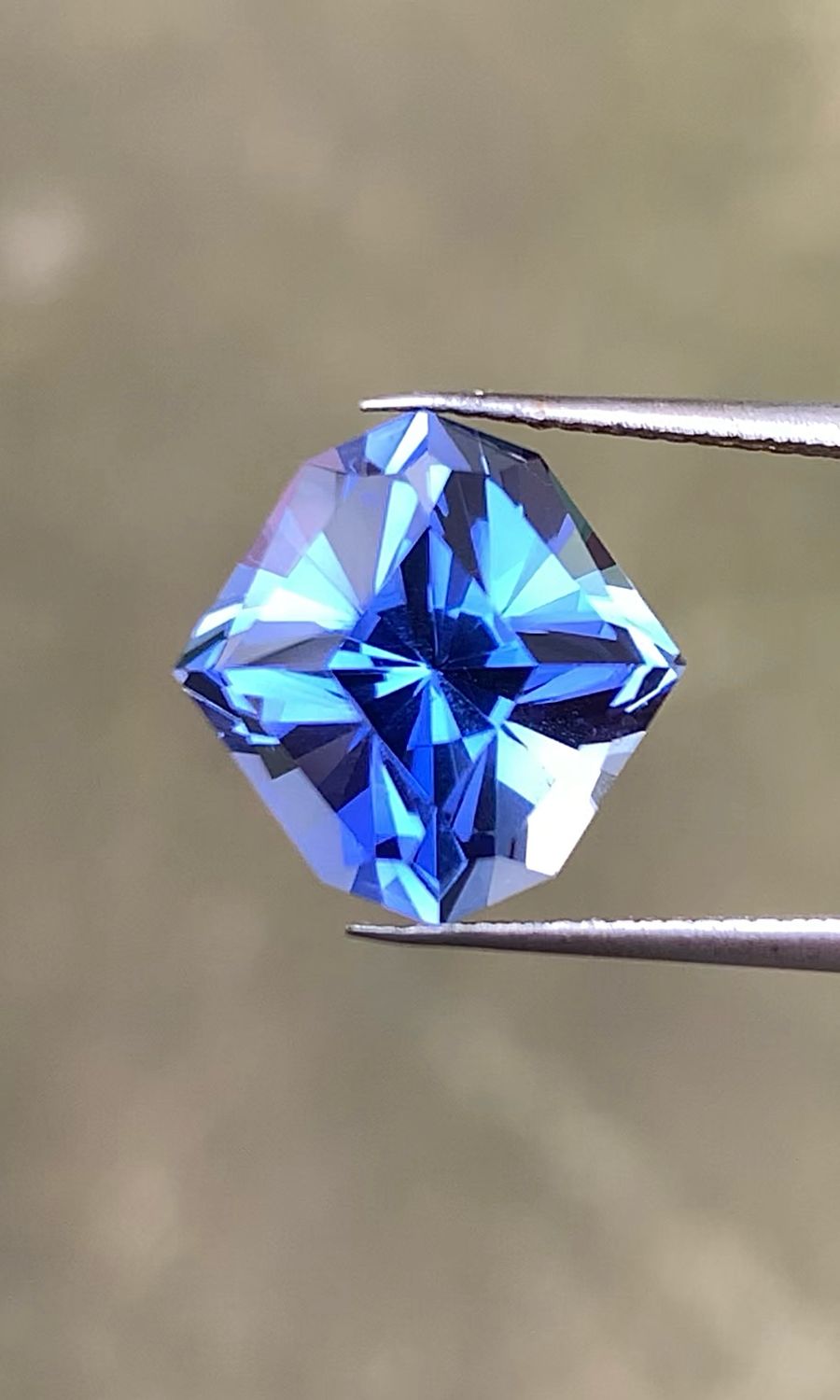 ᴬᵀᵞᴾᴵᶜᴬᴸ BLUE SAPPHIRE 6.17ct 🌱
