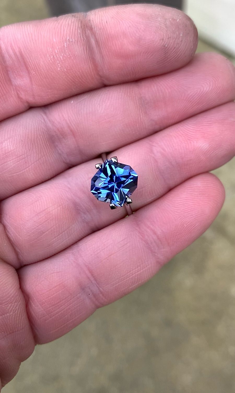 ᴬᵀᵞᴾᴵᶜᴬᴸ BLUE SAPPHIRE 6.17ct 🌱