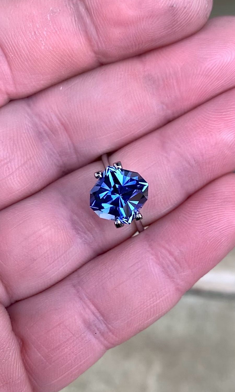 ᴬᵀᵞᴾᴵᶜᴬᴸ BLUE SAPPHIRE 6.17ct 🌱