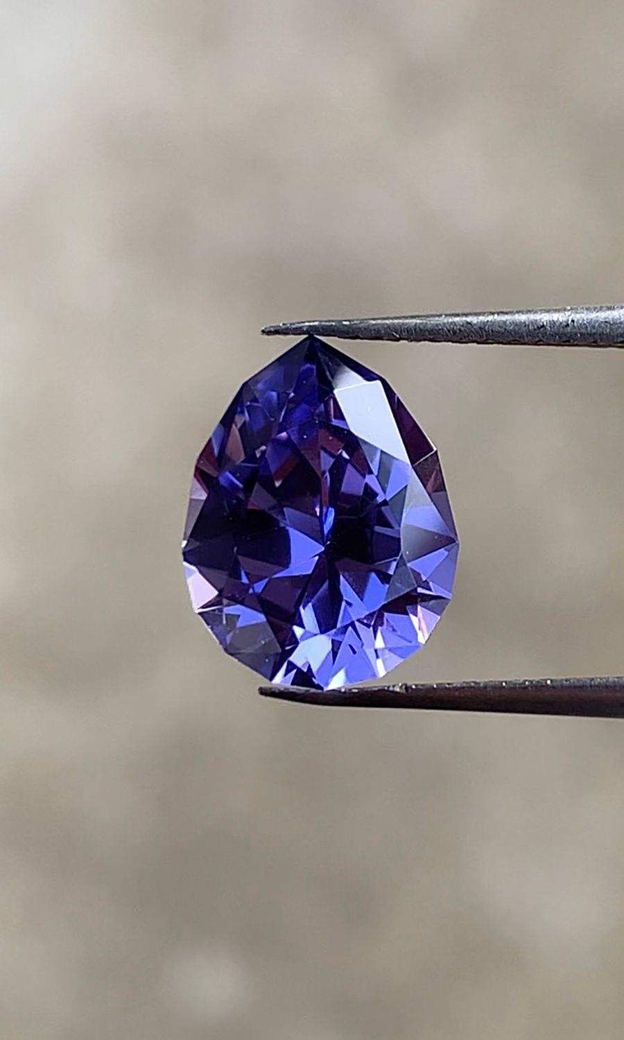 ᴬᵀᵞᴾᴵᶜᴬᴸ TANZANITE COLORED SAPPHIRE SILVER RING