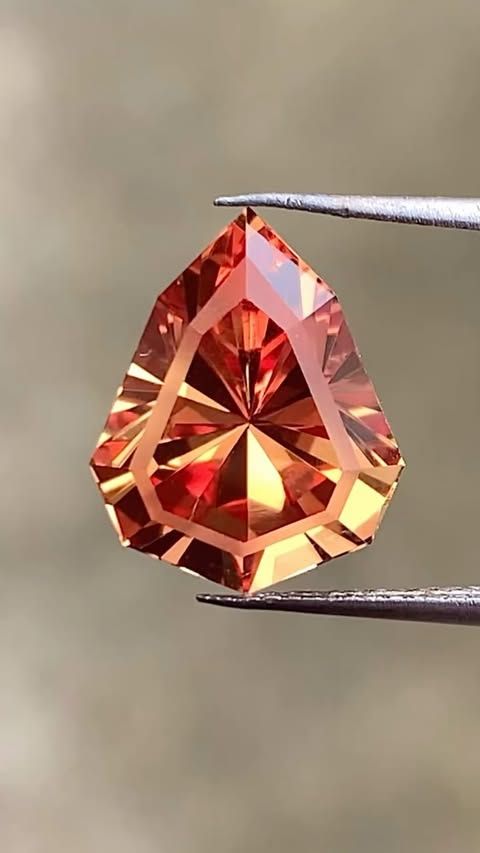 ᴬᵀᵞᴾᴵᶜᴬᴸ ORANGE SAPPHIRE 5.01ct 🌱