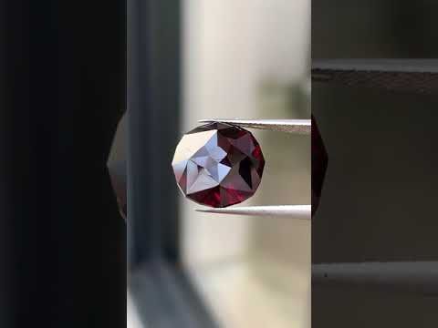 ᴬᵀᵞᴾᴵᶜᴬᴸ ALMANDINE GARNET 11.53ct