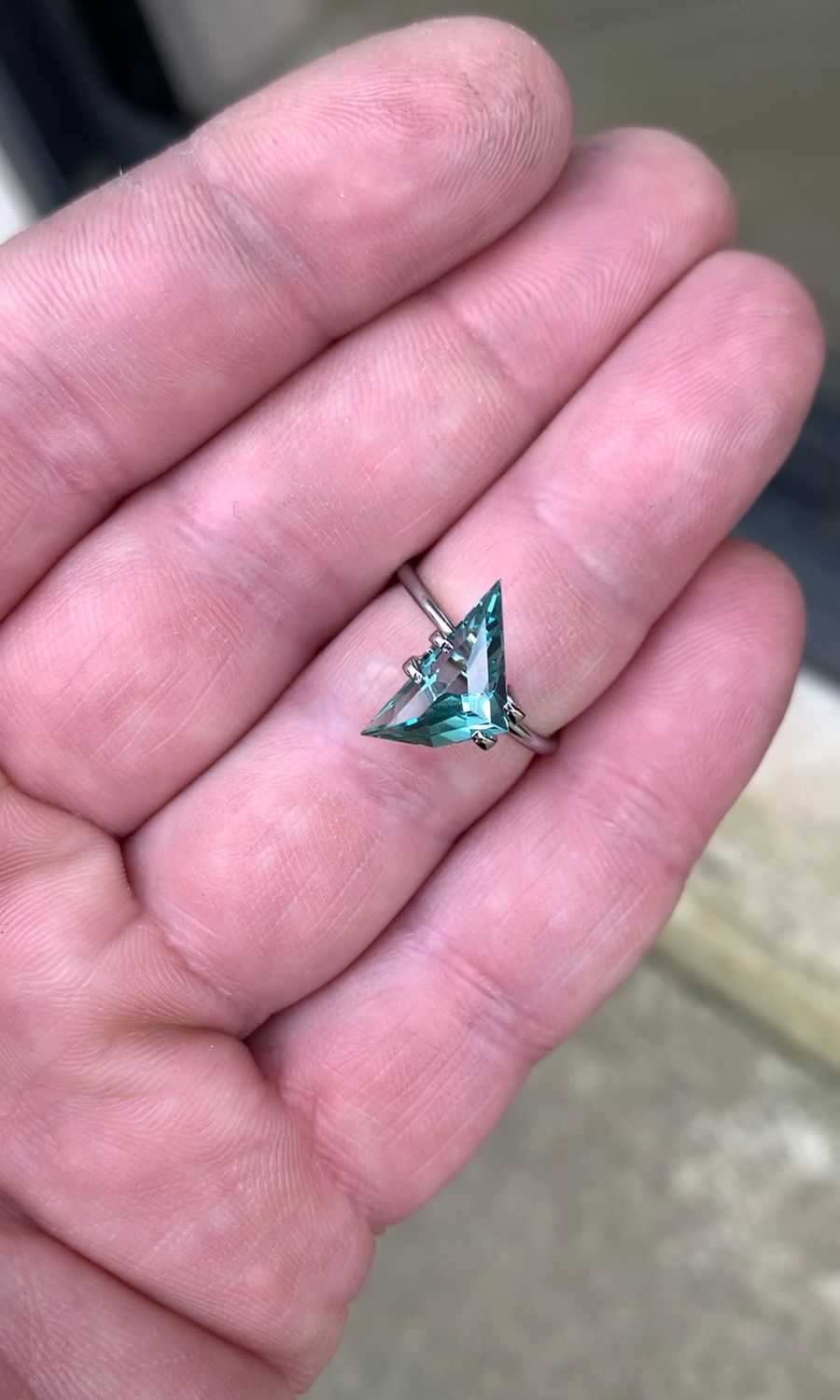 ᴬᵀᵞᴾᴵᶜᴬᴸ MALDIVES SAPPHIRE 3.95ct 🌱