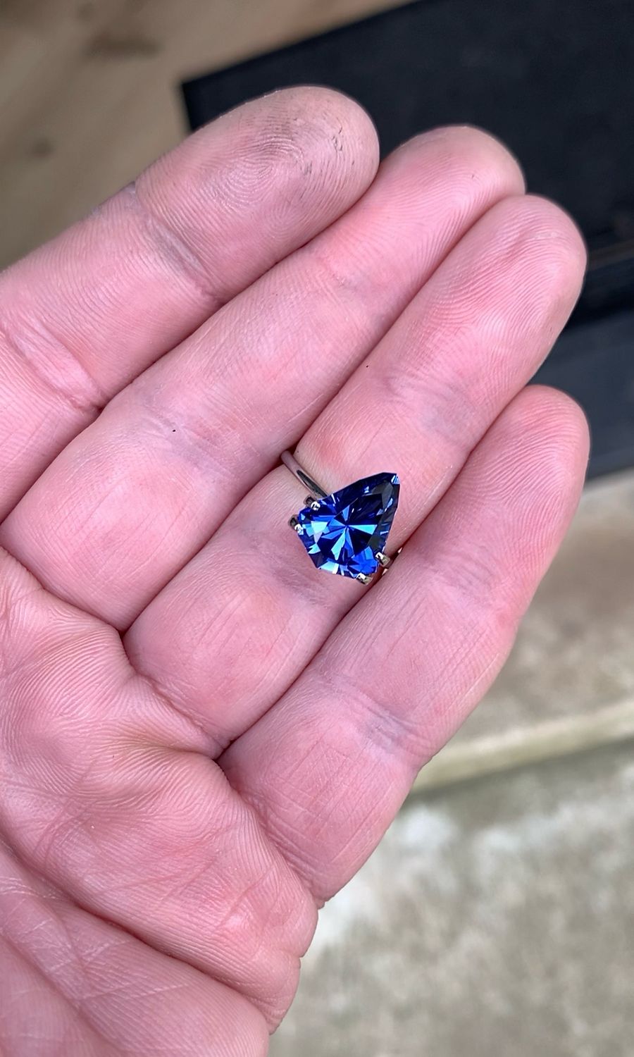 ᴬᵀᵞᴾᴵᶜᴬᴸ BLUE SAPPHIRE 5.61ct 🌱