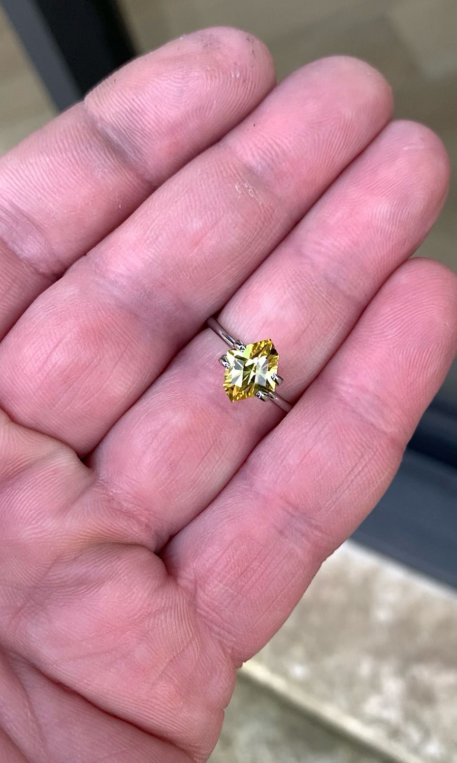ᴬᵀᵞᴾᴵᶜᴬᴸ LIVELY YELLOW SAPPHIRE 2.11ct 🌱