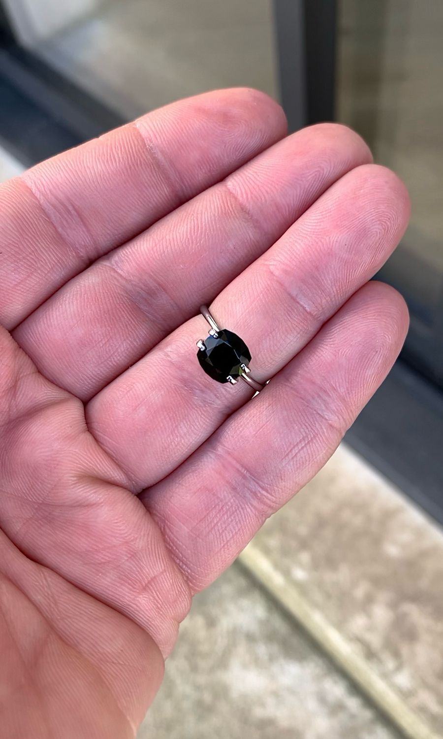 ᴬᵀᵞᴾᴵᶜᴬᴸ BLACK SPINEL 2.74ct
