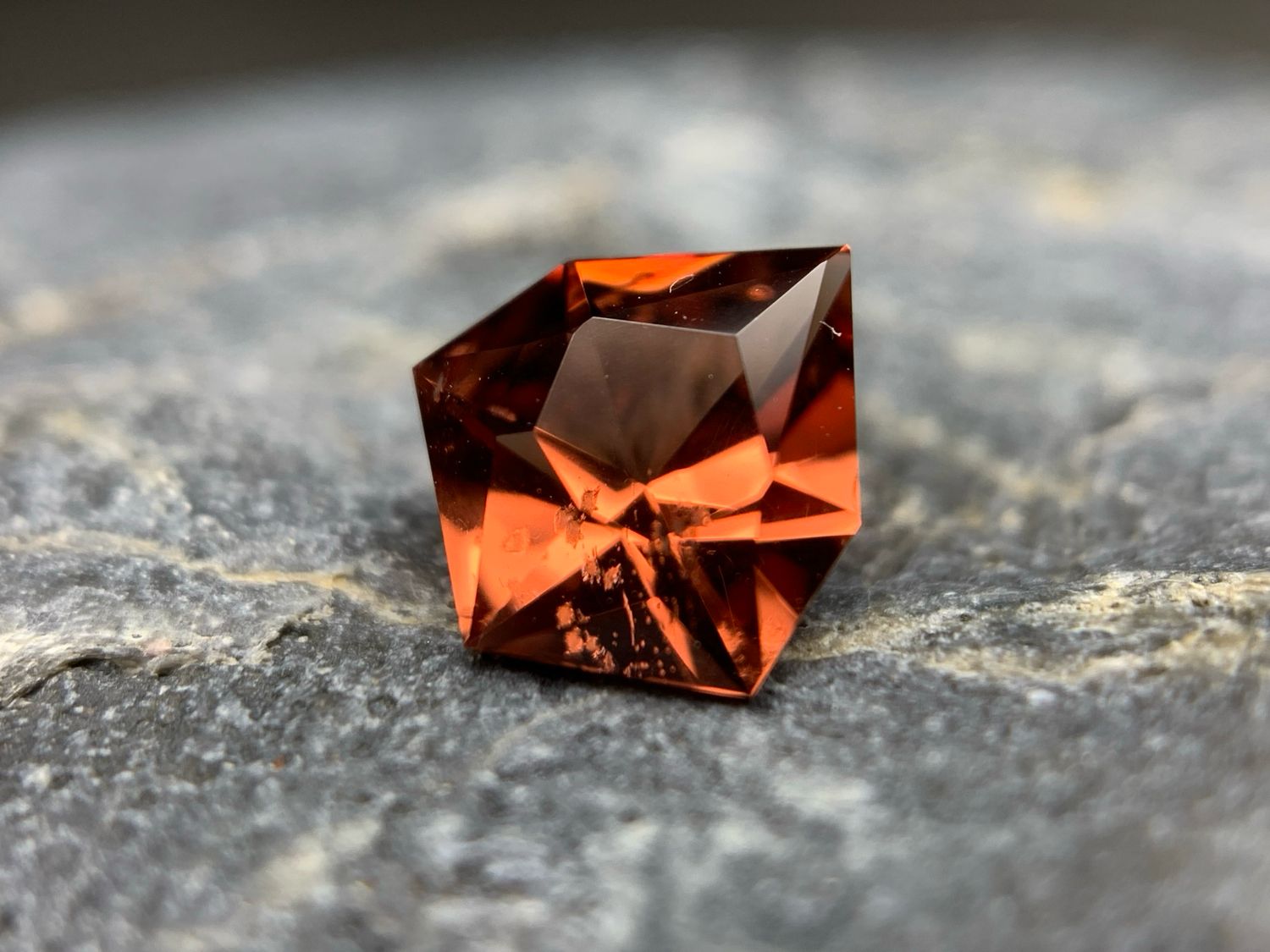 ᴬᵀᵞᴾᴵᶜᴬᴸ MALAYA GARNET 1.11ct