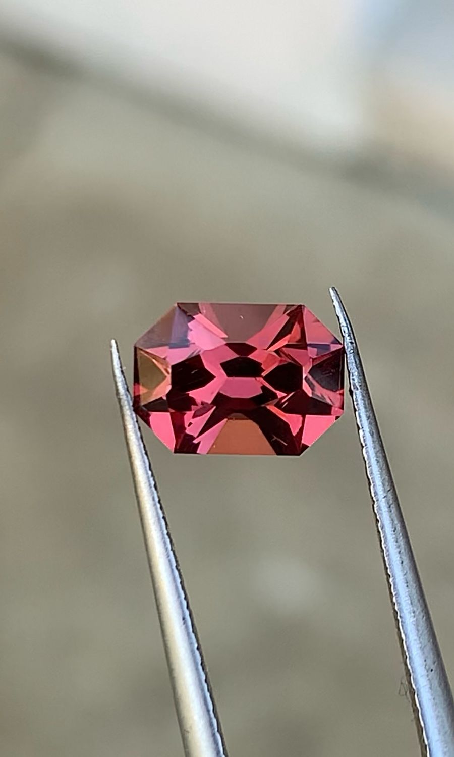 ᴬᵀᵞᴾᴵᶜᴬᴸ MALAYA GARNET 1.93ct