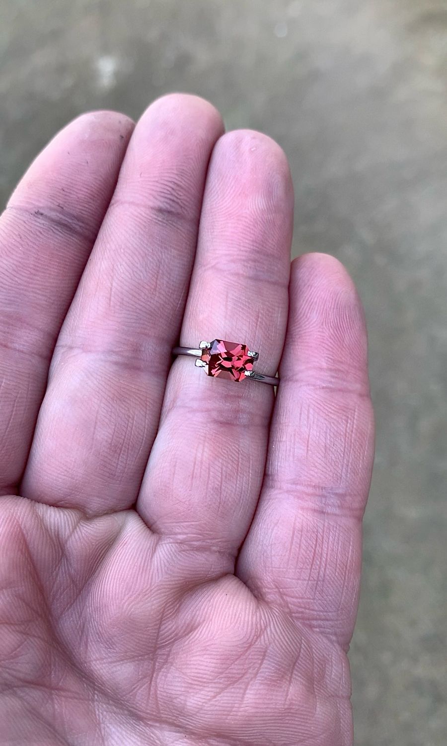 ᴬᵀᵞᴾᴵᶜᴬᴸ MALAYA GARNET 1.93ct