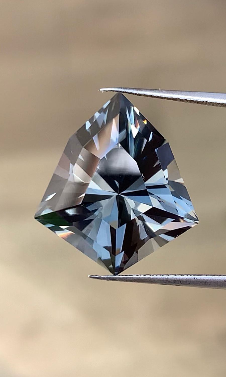 ᴬᵀᵞᴾᴵᶜᴬᴸ GREY NANOSITAL 14.51ct 🌱