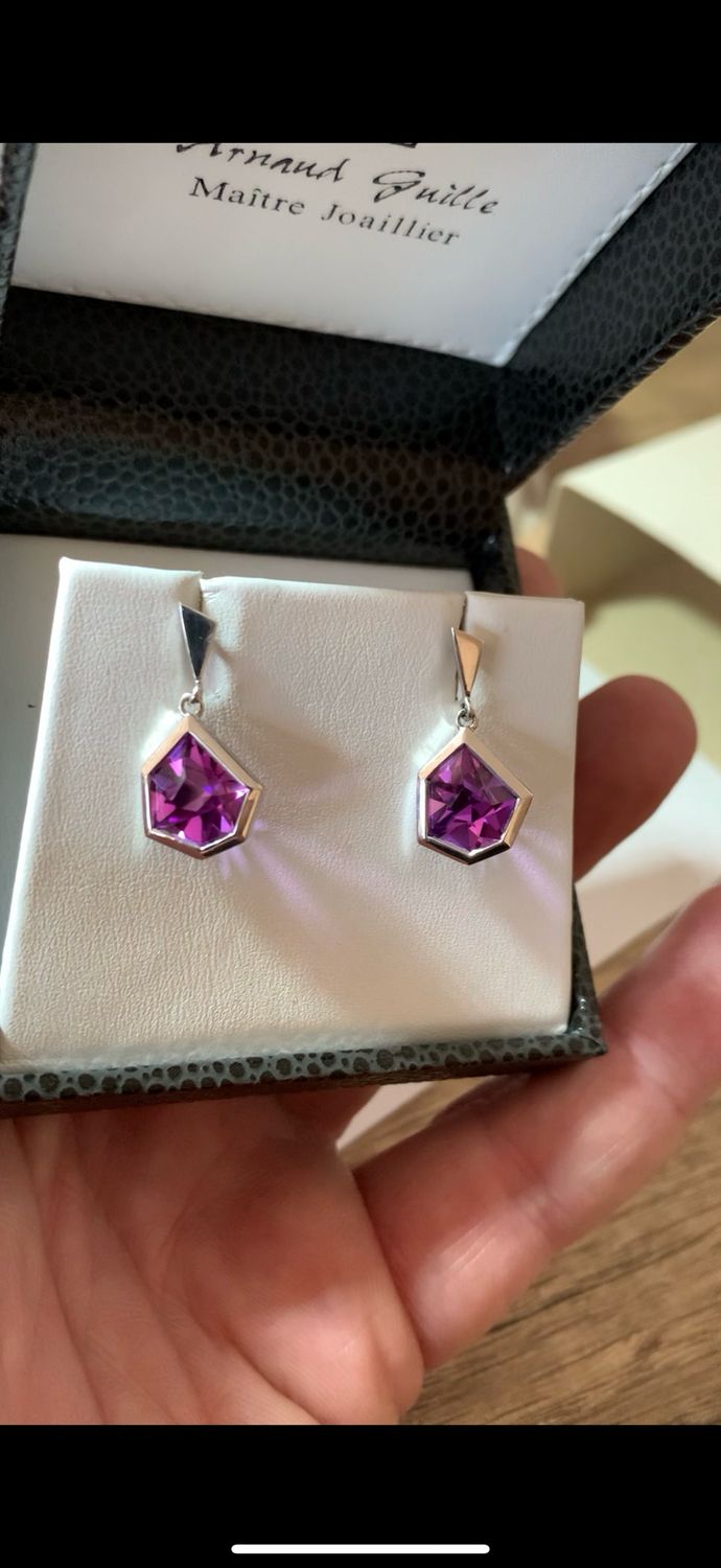 ᴬᵀᵞᴾᴵᶜᴬᴸ SAPPHIRE EARRINGS
