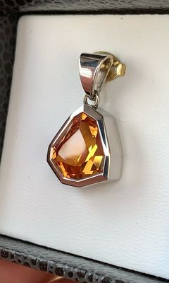ᴬᵀᵞᴾᴵᶜᴬᴸ SILVER PENDANT 🌱