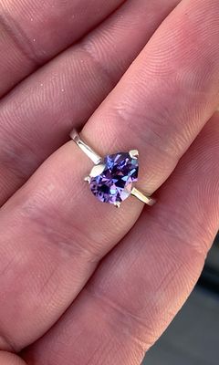 ᴬᵀᵞᴾᴵᶜᴬᴸ TANZANITE COLORED SAPPHIRE SILVER RING
