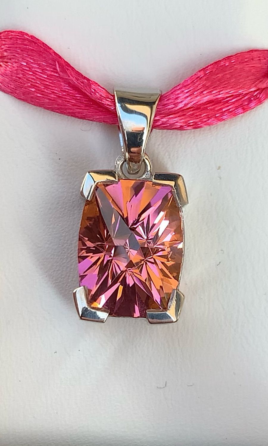 ᴬᵀᵞᴾᴵᶜᴬᴸ SILVER PENDANT 🌱