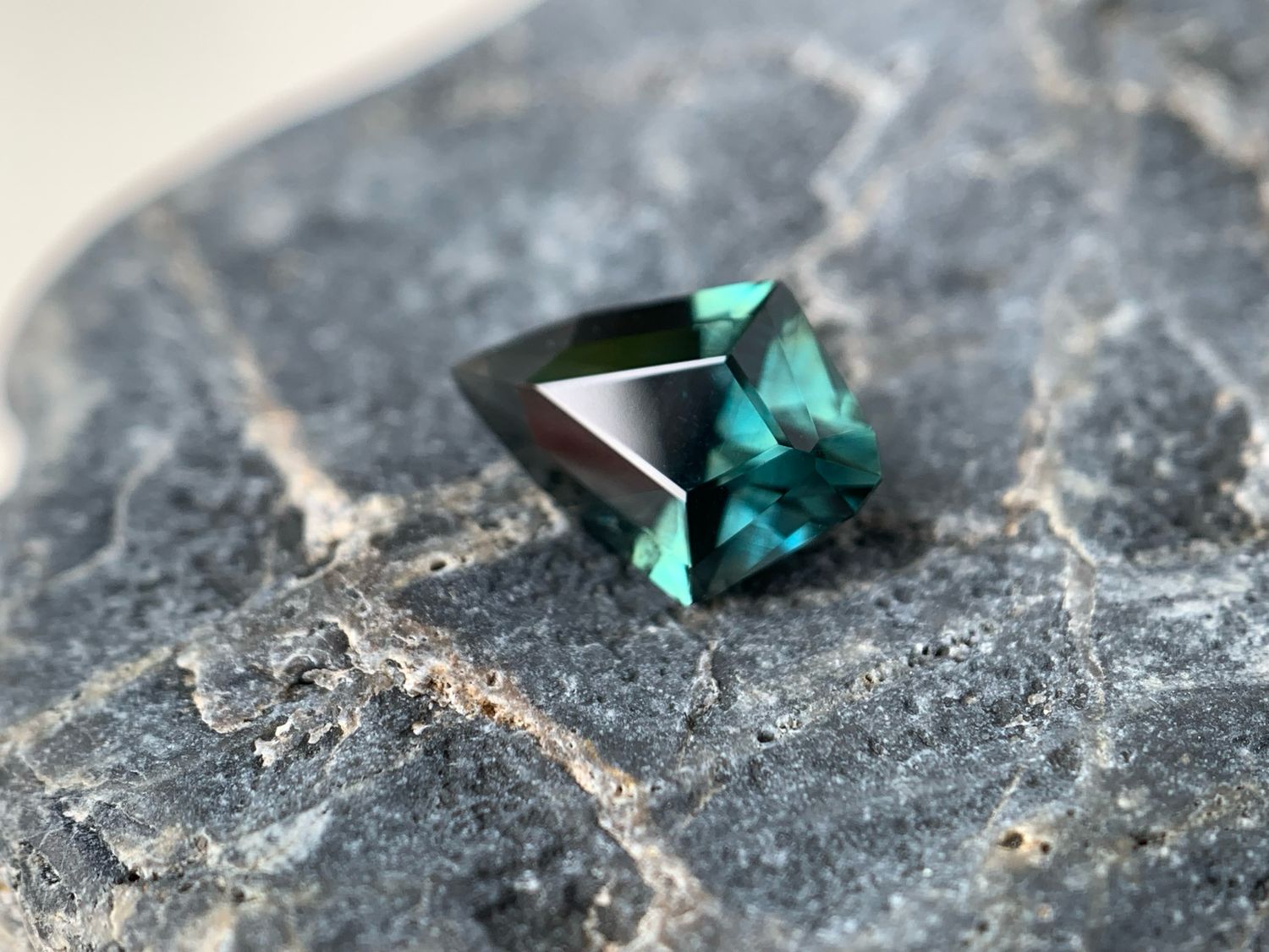 ᴬᵀᵞᴾᴵᶜᴬᴸ KENYAN SAPPHIRE 1.59ct