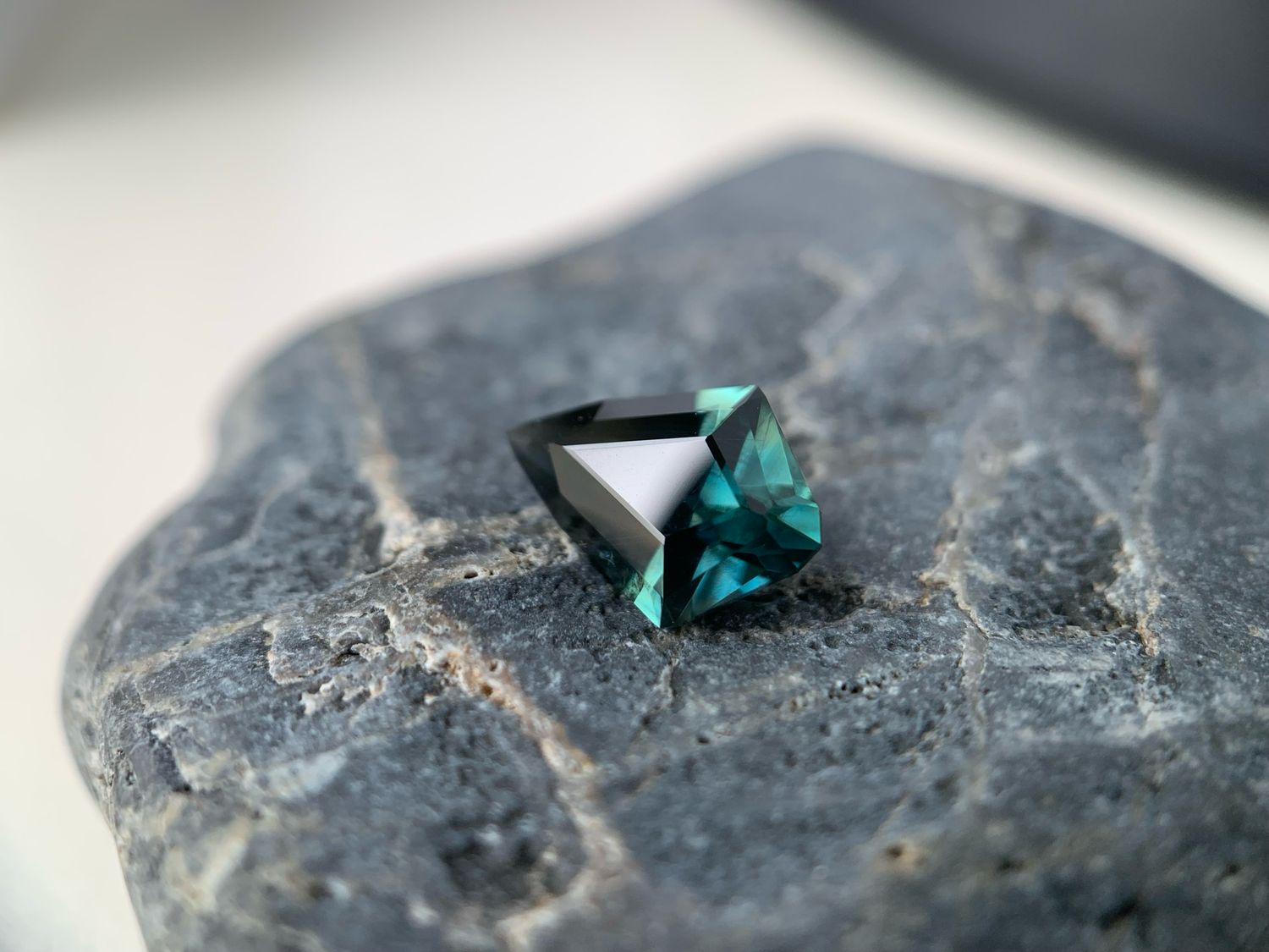 ᴬᵀᵞᴾᴵᶜᴬᴸ KENYAN SAPPHIRE 1.59ct