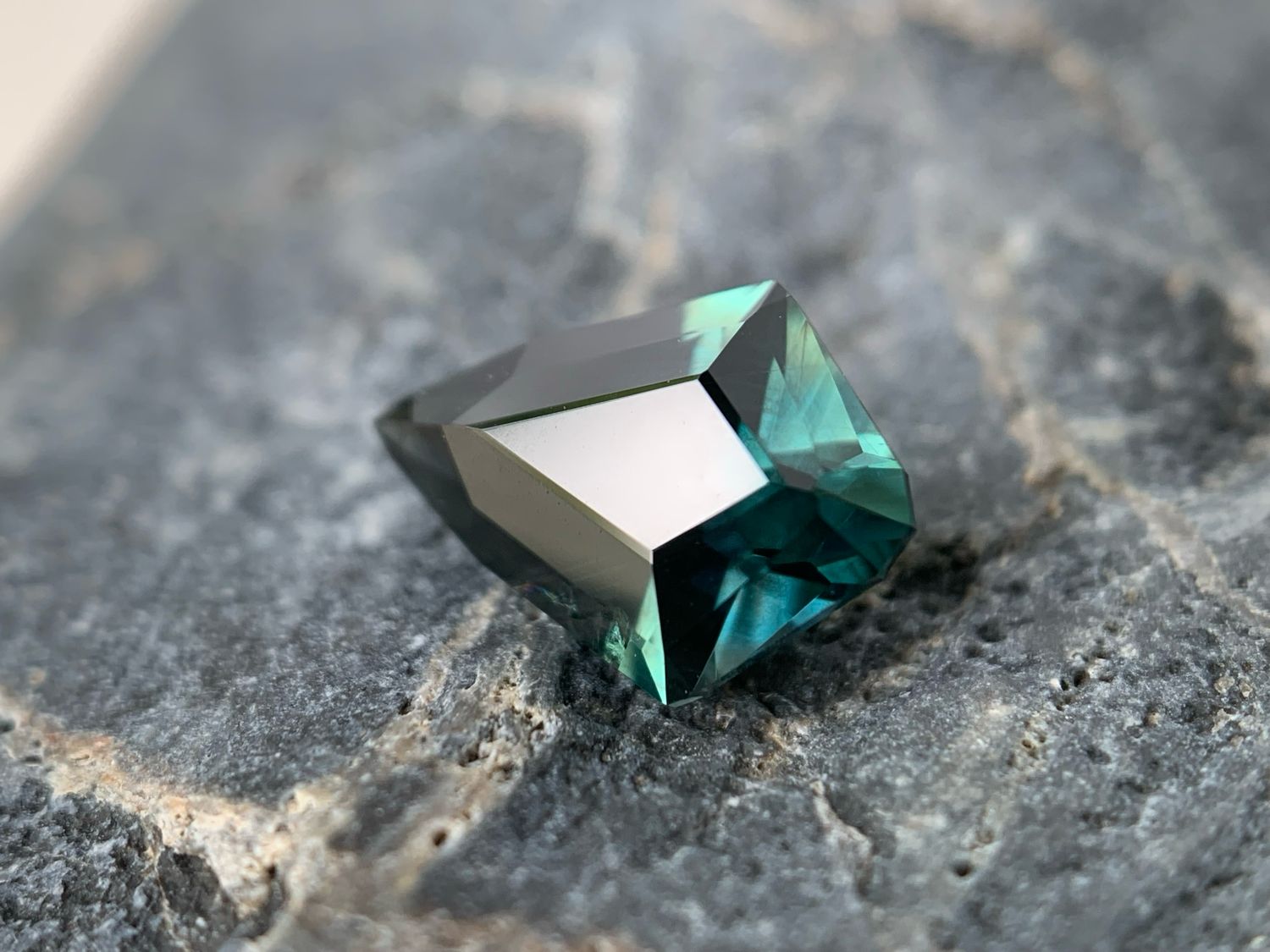 ᴬᵀᵞᴾᴵᶜᴬᴸ KENYAN SAPPHIRE 1.59ct
