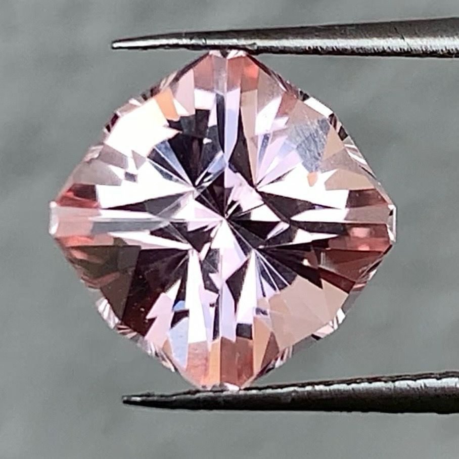 ᴬᵀᵞᴾᴵᶜᴬᴸ PEACH SAPPHIRE 3.59ct 🌱