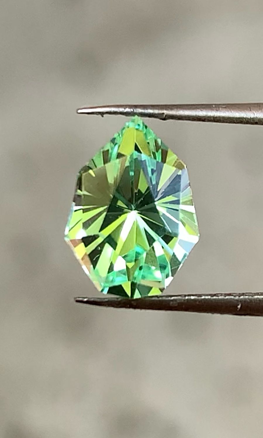 ᴬᵀᵞᴾᴵᶜᴬᴸ MINT SAPPHIRE 1.77ct 🌱