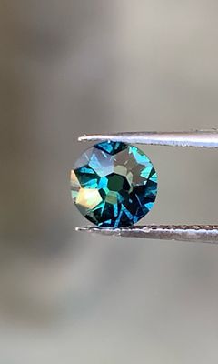 ᴬᵀᵞᴾᴵᶜᴬᴸ KENYAN SAPPHIRE 0.70ct