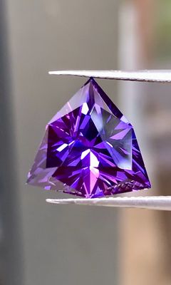 ᴬᵀᵞᴾᴵᶜᴬᴸ ULTRA VIOLET SAPPHIRE 5.87ct 🌱