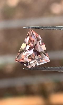 ᴬᵀᵞᴾᴵᶜᴬᴸ PEACH SAPPHIRE 1.81ct 🌱