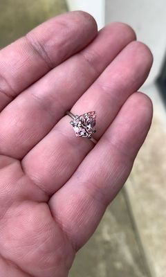 ᴬᵀᵞᴾᴵᶜᴬᴸ PEACH SAPPHIRE 3.05ct 🌱