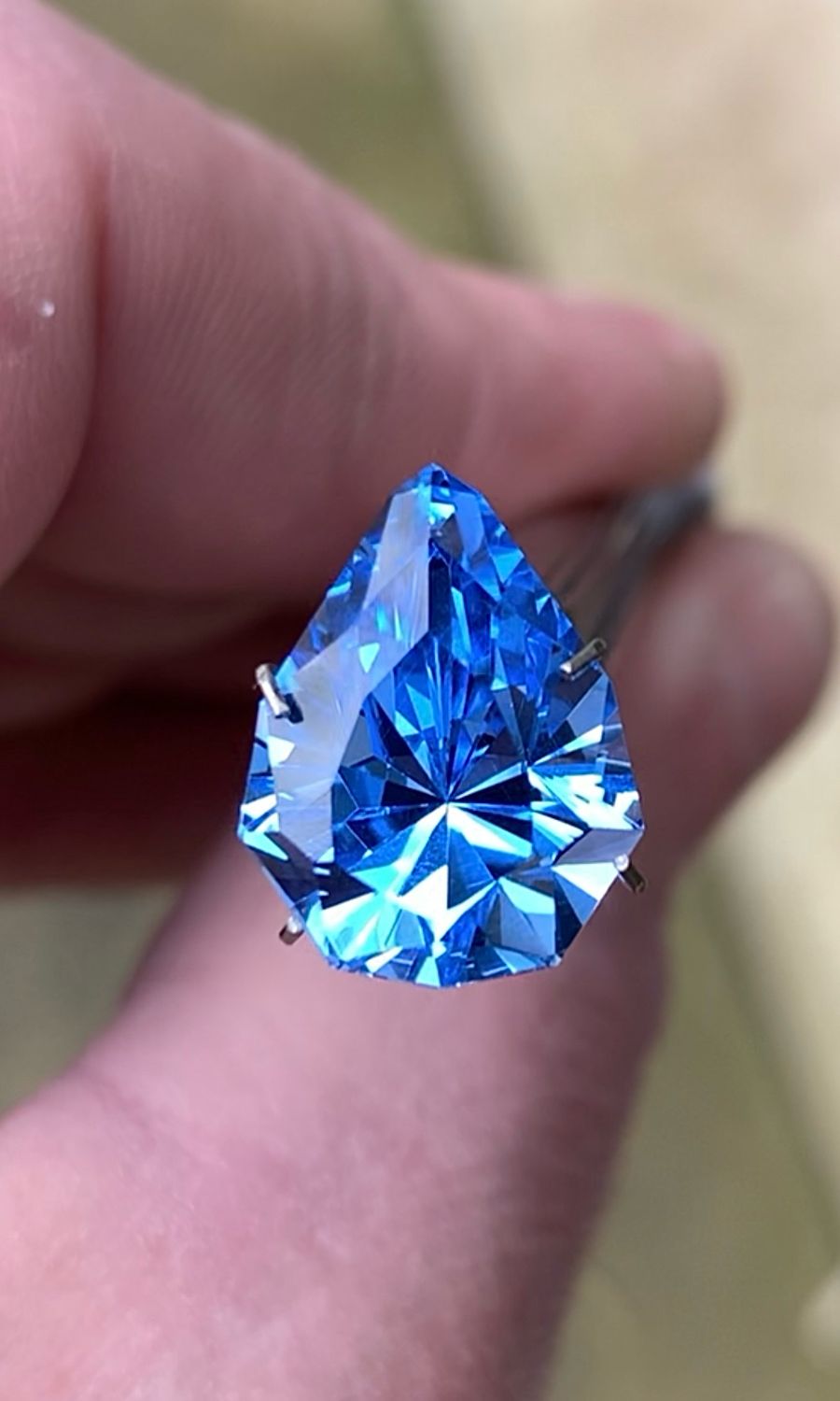 ᴬᵀᵞᴾᴵᶜᴬᴸ BLUE SPINEL 9.30ct 🌱