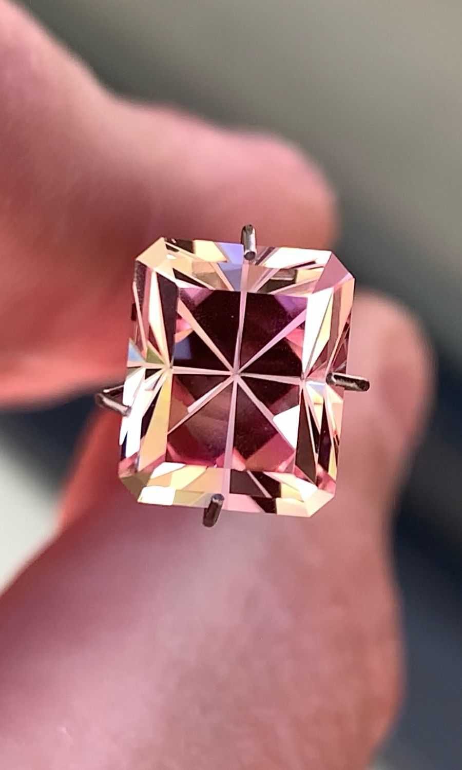 ᴬᵀᵞᴾᴵᶜᴬᴸ TROPICAL PEACH SAPPHIRE 6.85ct 🌱