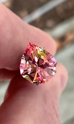 ᴬᵀᵞᴾᴵᶜᴬᴸ AUTUMN BLAZE SAPPHIRE 4.46ct 🌱