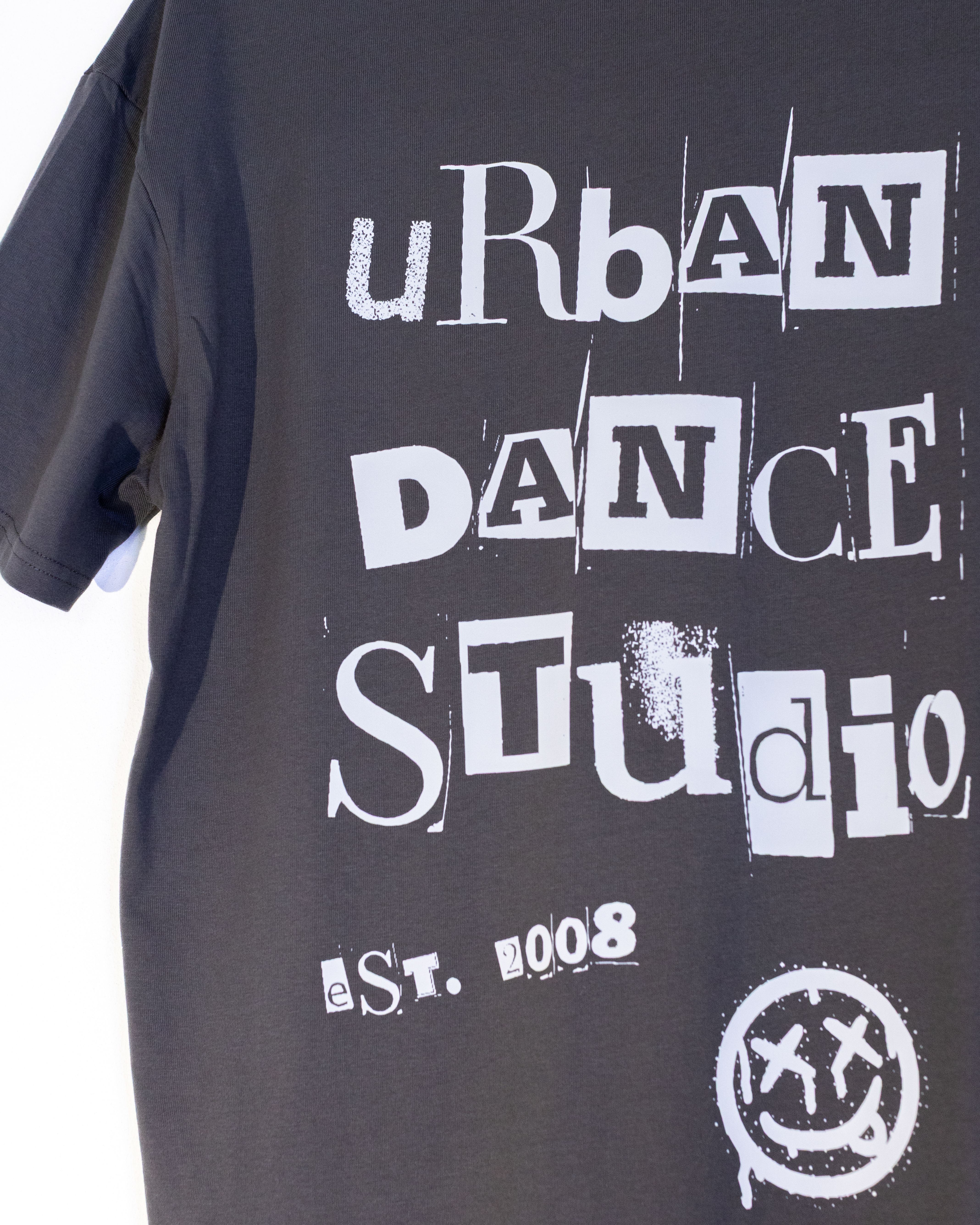 Est.2008 shirt Dark Grey Adults