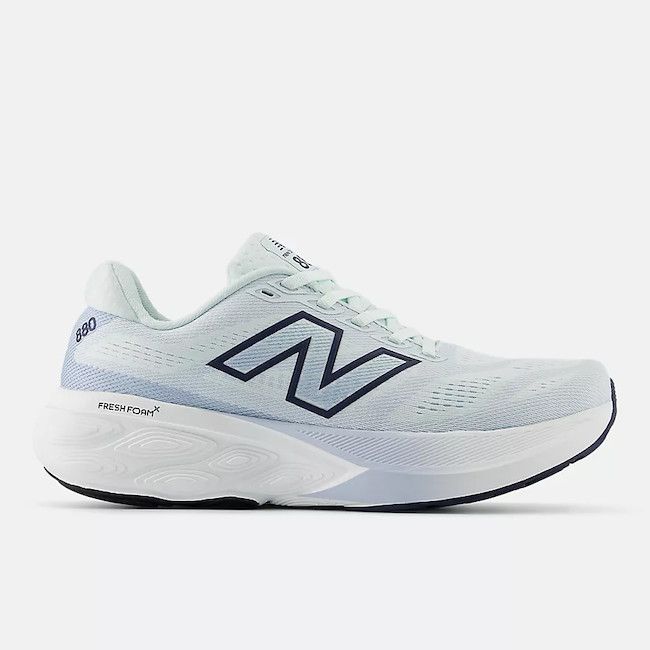New Balance Womens 880v15