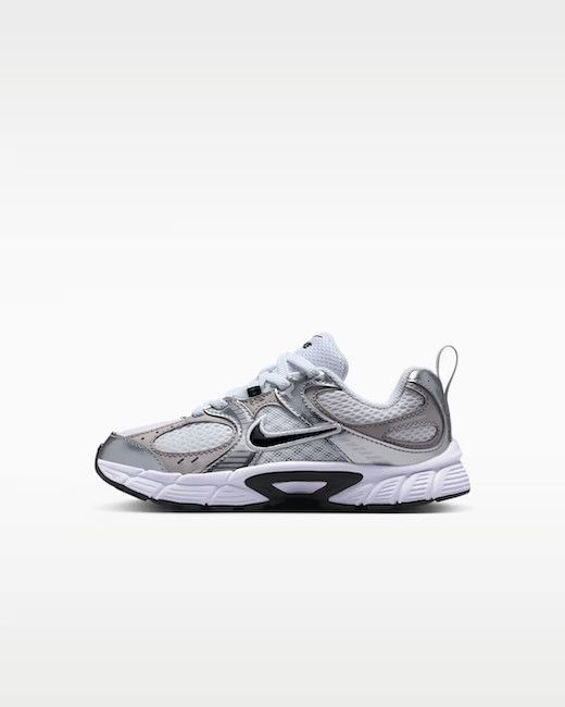 Nike Kids V5 Runner (PS), Color: White/Vast Grey/Black, Size: 12K