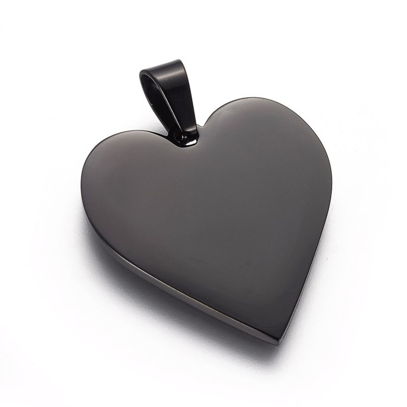 25x23 SS Heart Pendant - Black