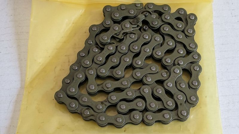 John Deere Part # AB16320 Drive chain for 71 flex Planter