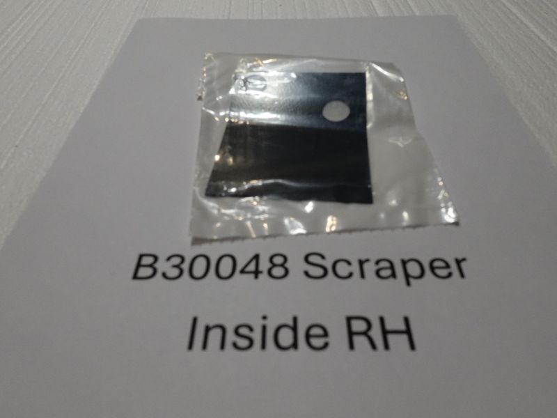 Scraper for inside disc opener RH