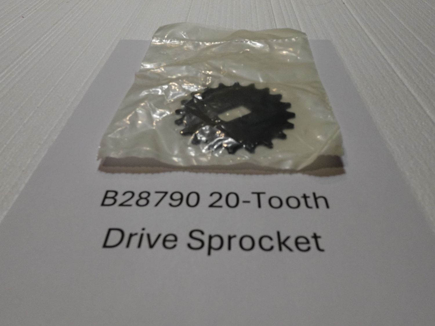 John Deere Part # B28790 One 20-tooth sprocket for 71 Planters John Deere Part # B28790 One 20-tooth sprocket for 71 Planters