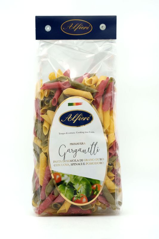 Garganelli - Pasta di semola di grano duro con uova, spinaci e pomodoro