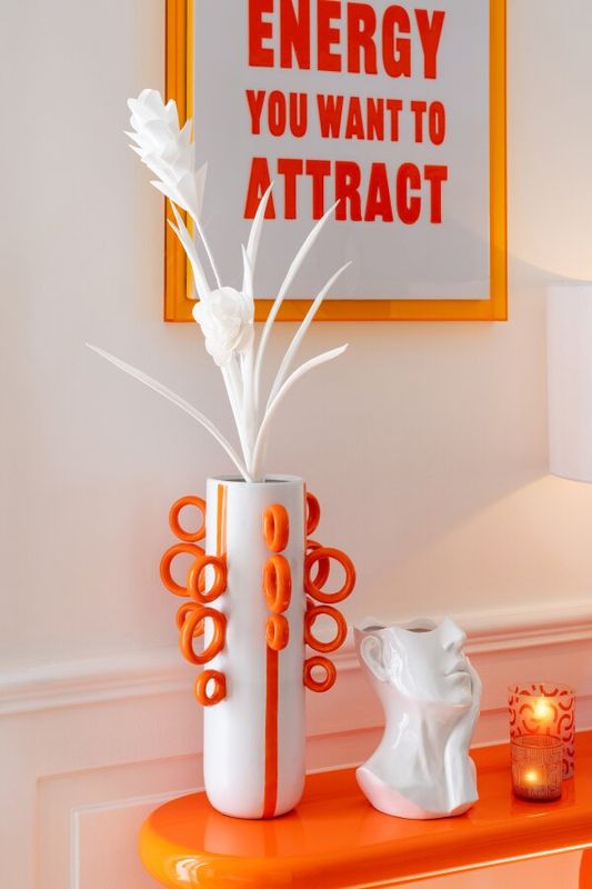 Vaas met oranje ringen