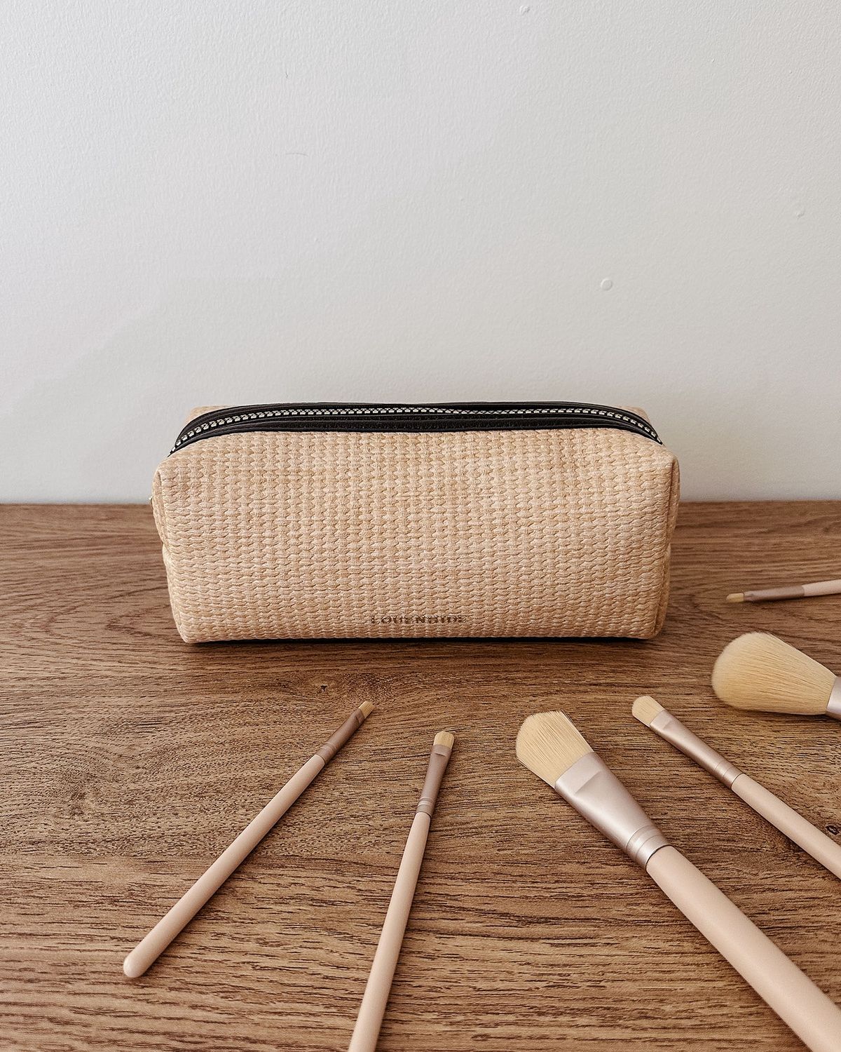 Brianna Makeup Bag with Brushes, Color: Natural Black
