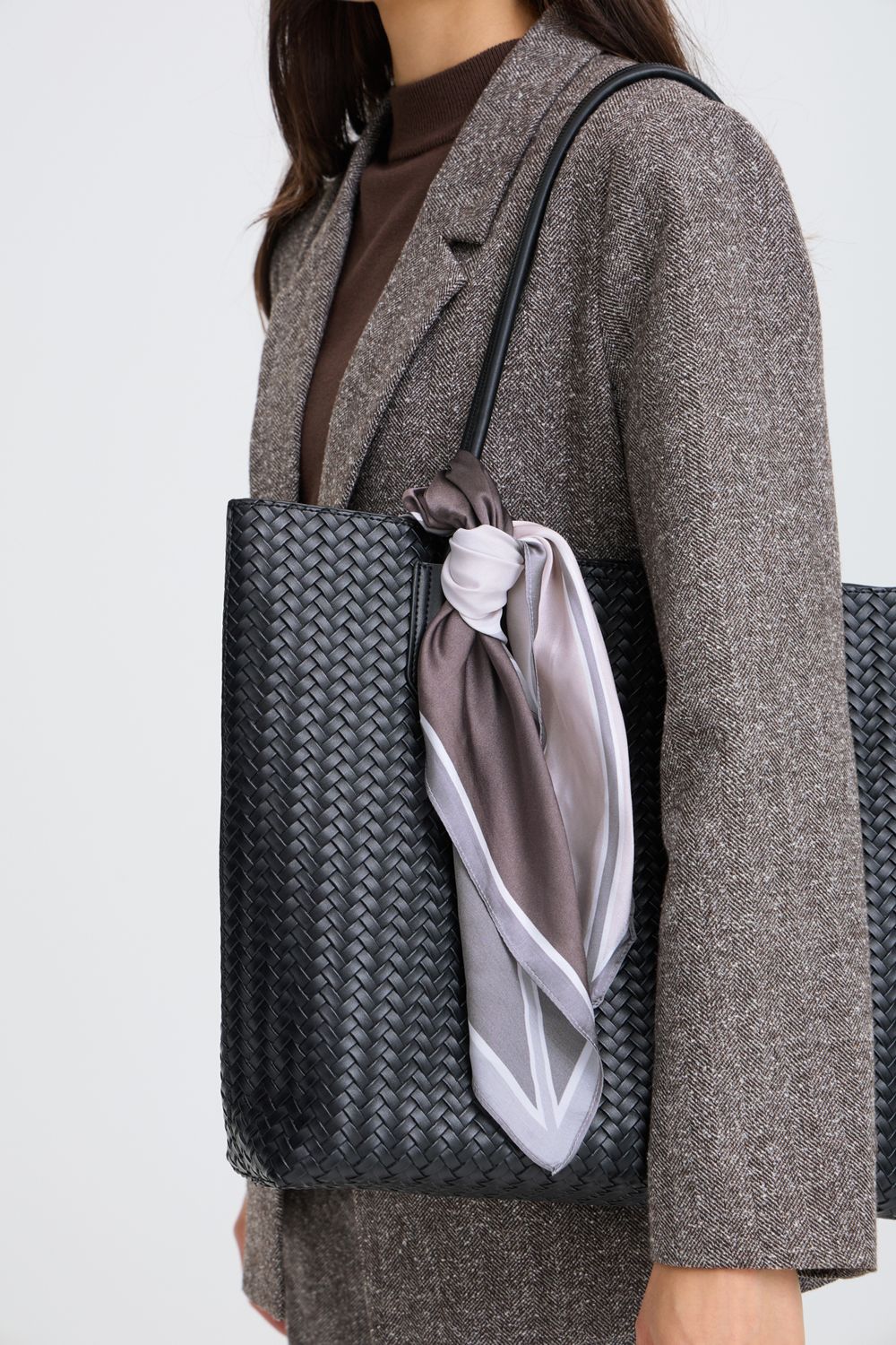 FRSILLA SCARF