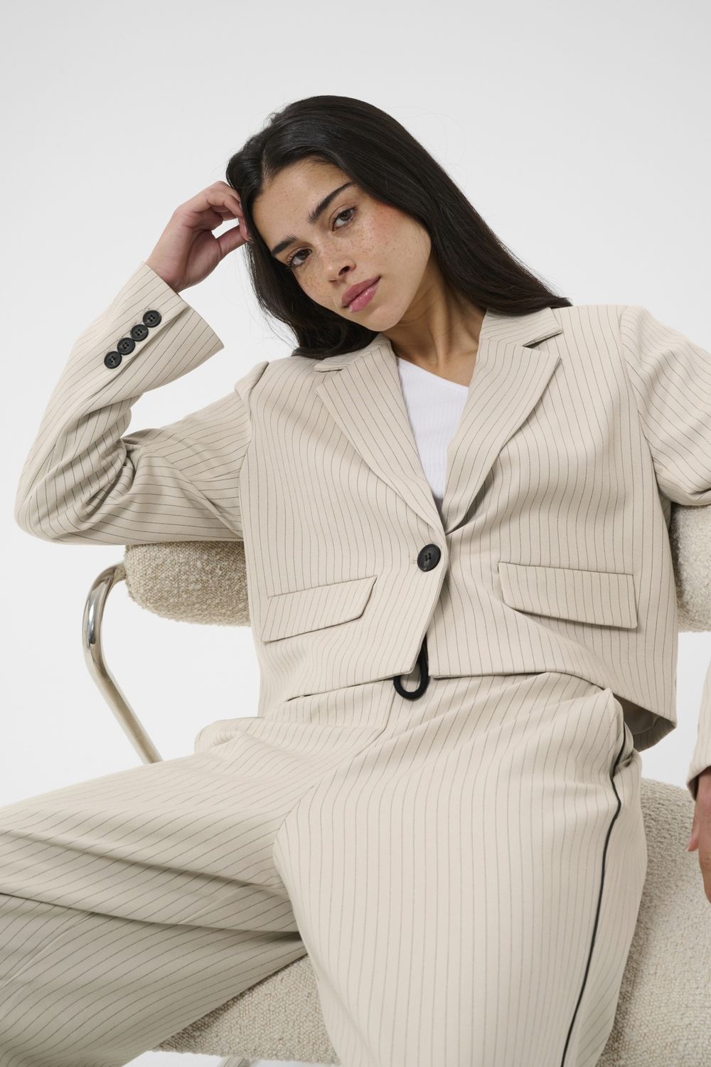 KAserena Cropped Blazer