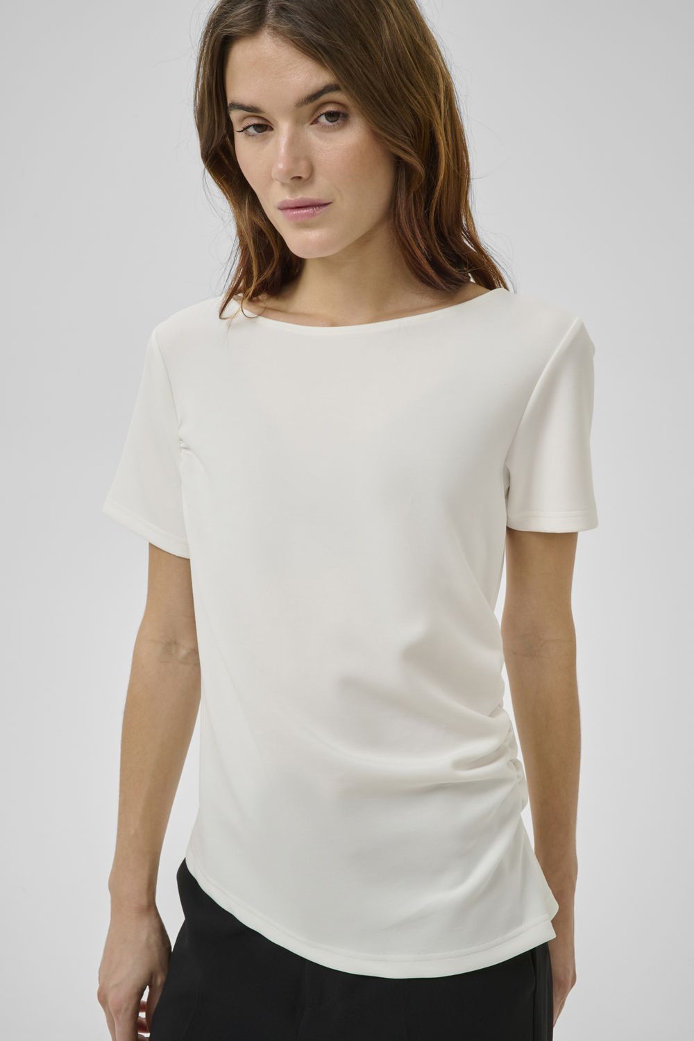 MWHelle Asymmetric Tee