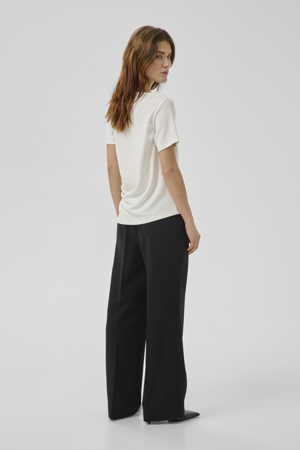 MWHelle Asymmetric Tee