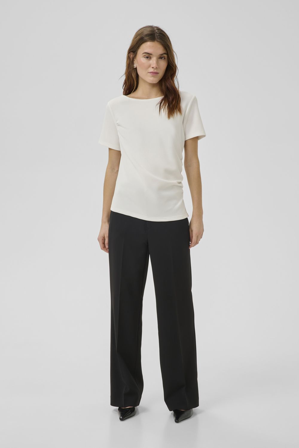 MWHelle Asymmetric Tee