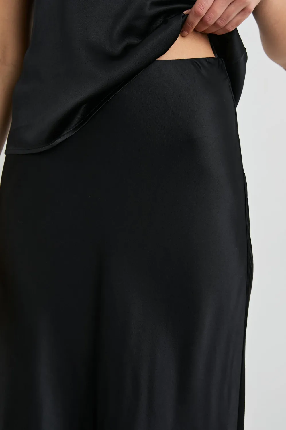 ANYA Skirt