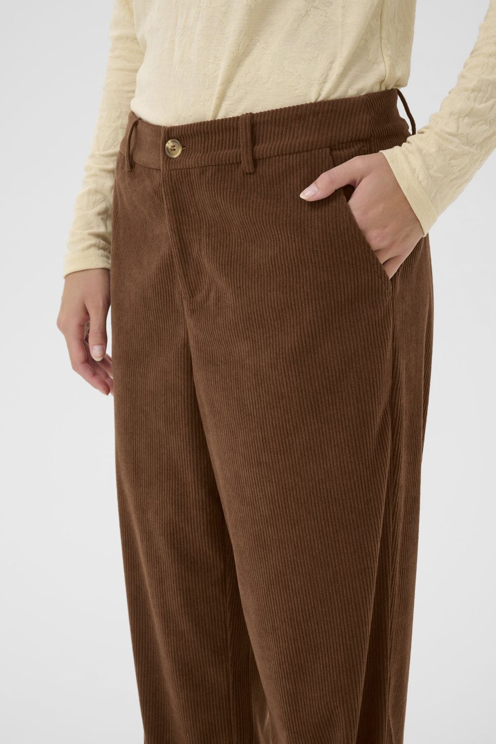 CRKanna Corduroy Pant