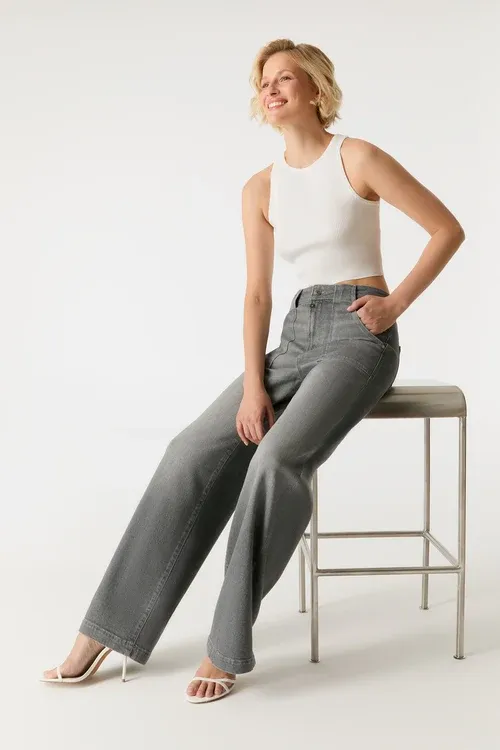 Lulu Wide Leg