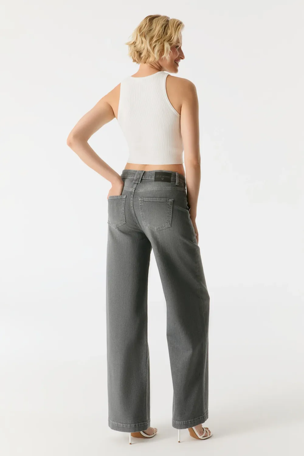 Lulu Wide Leg